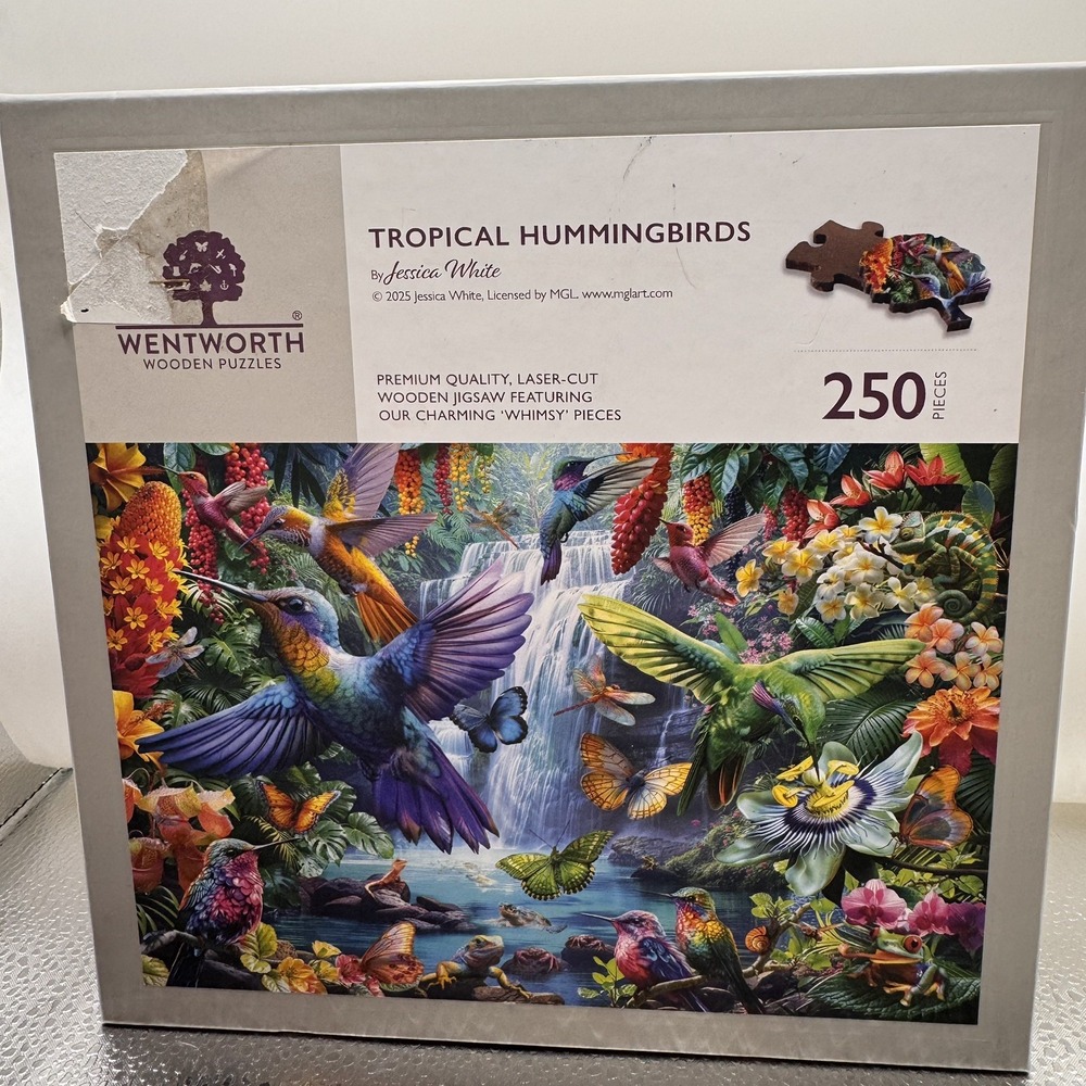 Wentworth Wooden Puzzle, Tropical Hummingbirds J. White, 250 pieces EUC COMPLETE
